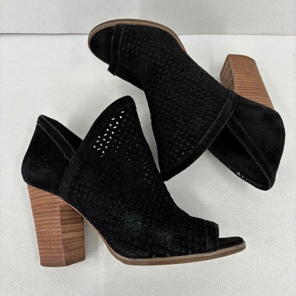 Lucky Brand Perforated Leather Bootie Size 8 Black Suede Heel Peep Toe Boot - Picture 2 of 9